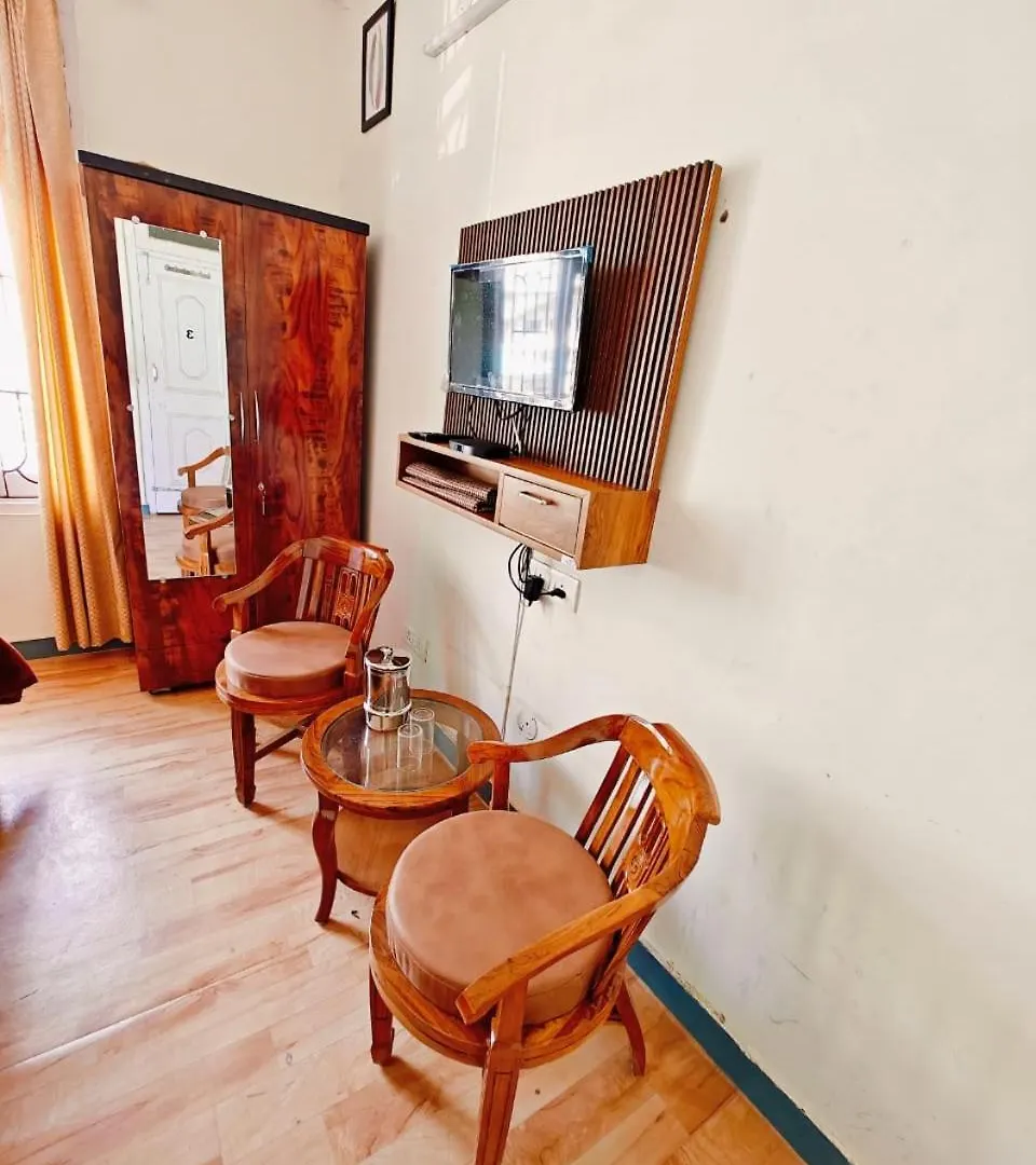 Frosty Woods Homestay Shimla India